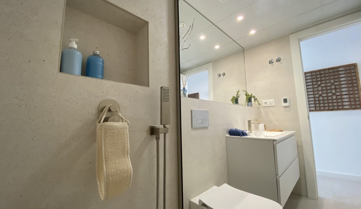 viveo-6909-d895306130e2