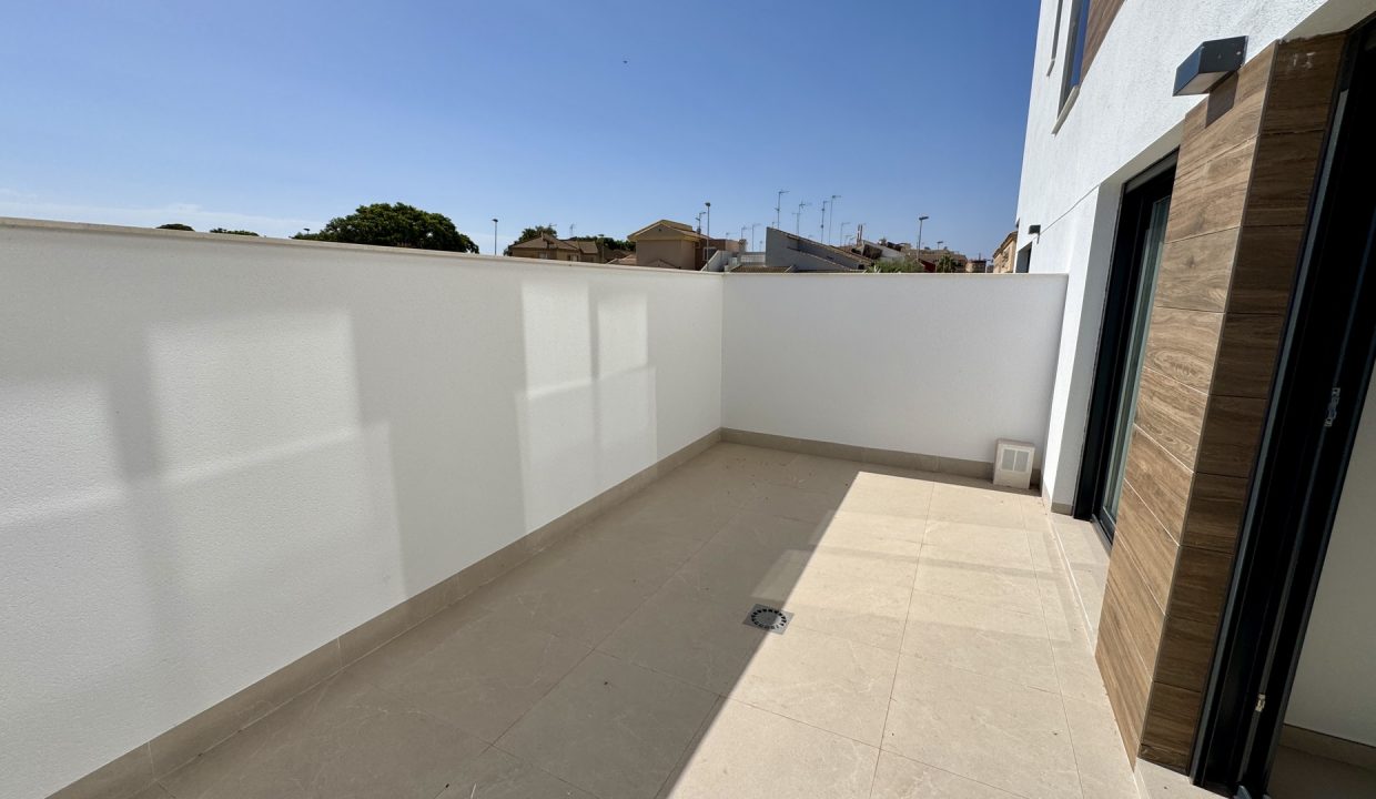 viveo-6984-a6a6bd2f8a08