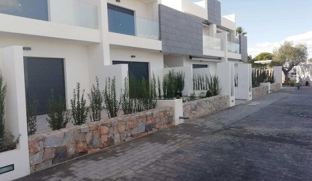 viveo-7557-03694a46702c
