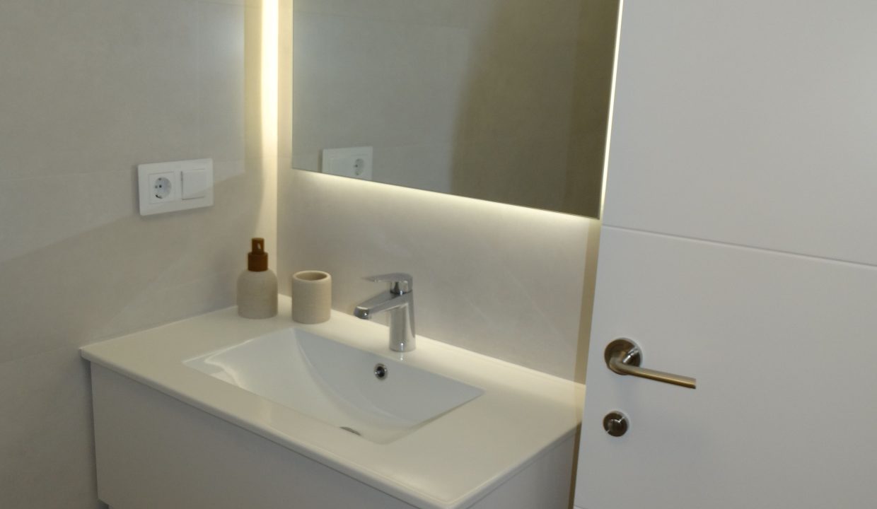 viveo-7770-7ef09834150d