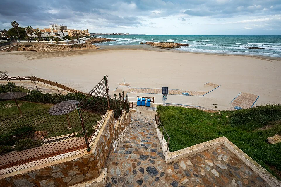Cala Capitán beach in Cabo Roig, Orihuela Costa